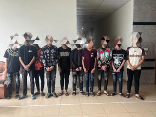 Khởi tố nhóm thanh thiếu niên mang hung khí rượt đuổi, gây náo loạn khu dân cư