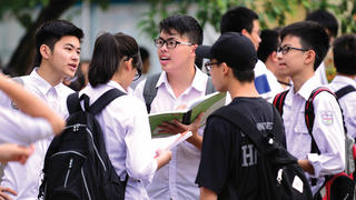 Công bố số lượng học sinh đăng ký vào lớp 10 các trường công lập tại Hà Nội