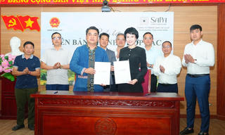 Xã Bản Hồ ký kết hợp tác với doanh nghiệp, nhà máy, thủy điện thúc đẩy phát triển bền vững