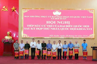 Phó Chủ tịch Quốc hội Nguyễn Doãn Anh tiếp xúc cử tri tại Thanh Hóa 