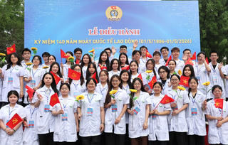 Thư chúc mừng nhân kỷ niệm 140 năm Ngày Quốc tế Lao động
