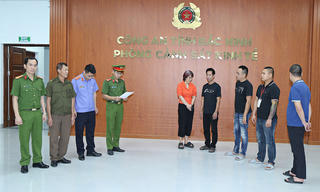 Khởi tố 32 bị can trong đường dây làm giả bệnh án để trốn thi hành án