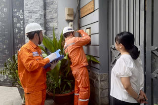 Điện lực TP HCM lý giải về tiền điện tăng trong mùa nắng nóng