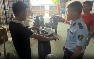 Hà Nội tiếp tục phát hiện doanh nghiệp 'phù phép' xe đạp điện có tốc độ vượt mức quy định