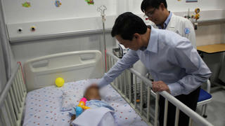 Thứ trưởng Bộ Y tế Nguyễn Tri Thức:  Bạo hành trẻ em là “tội phạm ẩn”, cần phòng ngừa từ gốc