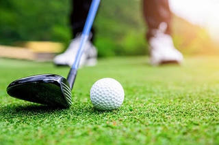 Những lợi ích sức khỏe bất ngờ từ việc chơi golf