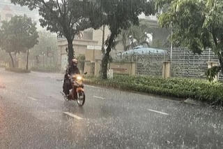 Thời tiết ngày 11/5: Bắc Bộ mưa dông, Nam Bộ nắng nóng