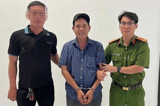 Bắt giữ đối tượng truy nã đặc biệt mang 'vỏ bọc' người buôn bán hải sản