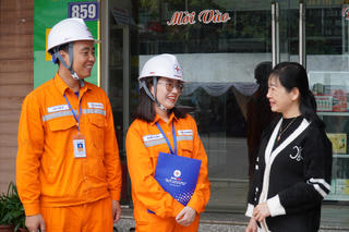 Bắc Ninh quyết liệt thực hiện Chỉ thị 10, thúc đẩy tiết kiệm điện và phát triển điện mặt trời mái nhà 
