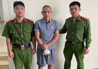 Bắc Ninh: Khởi tố nam thanh niên say rượu cầm dao đe dọa, gây rối tại xã Đại Đồng