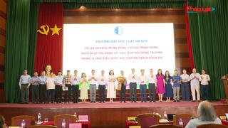 PLM- Trường Đại học Luật Hà Nội tri ân đồng chí Chu Mạnh Hùng và bàn giao công tác Bí thư Đảng uỷ 