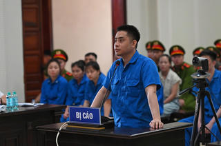 Tiếp tục phiên xét xử sơ thẩm Bùi Đình Khánh cùng các đồng phạm