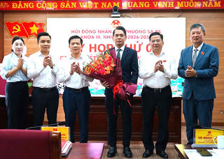 Ông Đặng Việt Dũng giữ chức Phó Chủ tịch UBND phường Sa Pa