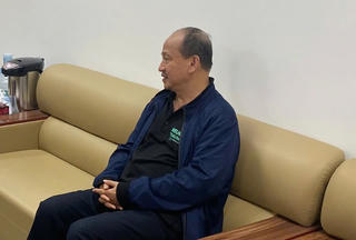 Trưởng khoa Dược BV Y học cổ truyền Trung ương cầm đầu đường dây buôn lậu hơn 50 tấn caffeine 