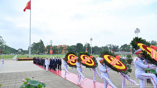 Lãnh đạo Đảng, Nhà nước vào Lăng viếng Chủ tịch Hồ Chí Minh