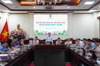 Tăng cường theo dõi, đôn đốc, phấn đấu hoàn thành chỉ tiêu giải ngân vốn đầu tư công
