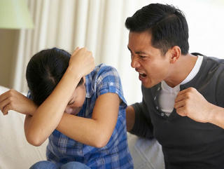 Nhận diện sớm hành vi bạo lực: Yếu tố quyết định trong phòng, chống bạo lực gia đình