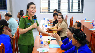 Gần 200 đồng bào dân tộc thiểu số ở Đồng Nai được phổ biến pháp luật 