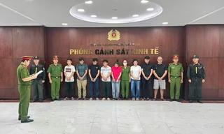 Điểm tin Pháp Luật ngày 03/06: Khởi tố 4 cán bộ kiểm lâm tiếp tay cho tội phạm mua bán động vật hoang dã

 