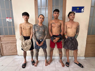 Tạm giữ 7 người liên quan vụ tổ chức sử dụng trái phép chất ma túy