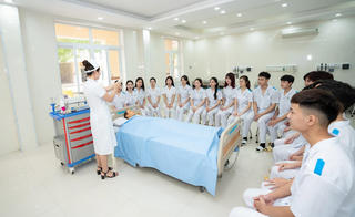 Từ giảng đường đến cơ hội nghề nghiệp: Sức hút của Trường Cao đẳng Y tế Phú Thọ