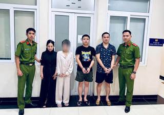 Tạm giữ 3 đối tượng tổ chức sử dụng trái phép chất ma túy
