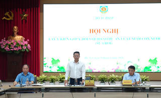 Nghiên cứu quy định độ tuổi tối đa được nhận con nuôi