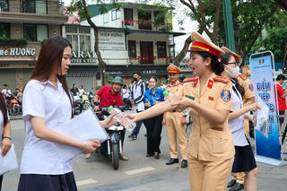 Công an Hà Nội bảo đảm an ninh, an toàn cho hơn 127.000 thí sinh thi tốt nghiệp THPT