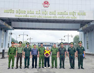 Bắt giữ 'nữ quái' 4 tiền án ma túy liên tiếp sinh con để hoãn thi hành án