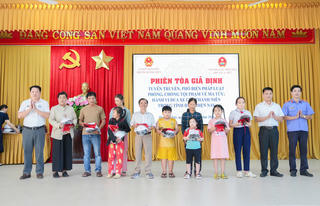 Phường Hương Thủy (TP Huế) tổ chức phiên tòa giả định tuyên truyền phòng, chống ma túy và đua xe trái phép