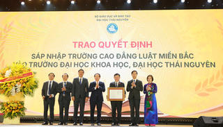 Công bố Quyết định sáp nhập trường Cao đẳng Luật miền Bắc vào trường Đại học Khoa học – Đại học Thái Nguyên