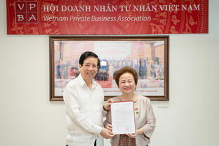 Madame Nguyễn Thị Nga được giao giữ chức Quyền Chủ tịch Hội Doanh nhân Tư nhân Việt Nam