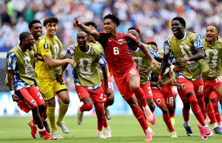 "Cá Mập Xanh" nổi loạn tại World Cup