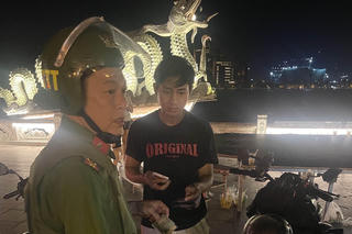 Công an phường Tây Hồ (Hà Nội) duy trì hiệu quả tuần tra vũ trang xuyên đêm, quyết liệt tấn công, trấn áp tội phạm vì cuộc sống bình yên của nhân dân