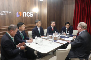 Đẩy mạnh hợp tác trong lĩnh vực chuyển đổi số và AI giữa Hội Luật gia Việt Nam và Hội Luật gia Liên bang Nga