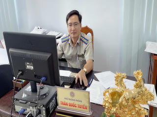 Phó phòng Trần Quốc Tuyến và cuộc gọi phút cuối trước ngưỡng cửa cưỡng chế