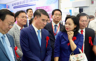 Bộ Công Thương tổ chức 25 Gian hàng Xanh - Tiết kiệm năng lượng trên toàn quốc