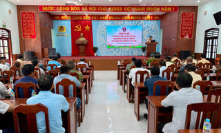 Công an Gia Lai tuyên truyền quy định về trật tự, an toàn giao thông cho doanh nghiệp