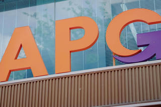 Ông Nguyễn Hồ Hưng rời ghế Chủ tịch HĐQT APG sau hơn 10 năm gắn bó