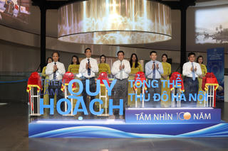 Khai trương không gian triển lãm công bố Quy hoạch tổng thể Thủ đô Hà Nội tầm nhìn 100 năm