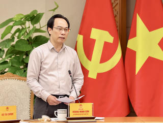Bộ trưởng Bộ GD&ĐT Hoàng Minh Sơn: Giảm áp lực thi cử, không thể chỉ đổi cách thi