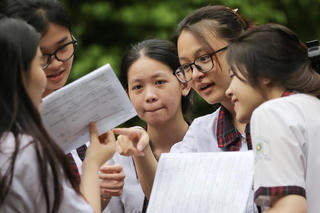 Hà Nội công bố điểm chuẩn trúng tuyển bổ sung vào lớp 10 công lập năm học 2026-2027