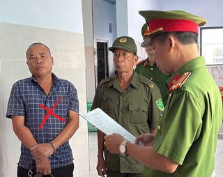 Bắt tạm giam đối tượng nhận tiền “lo” xây dựng trái phép tại Trảng Dài