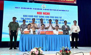 Phường Cát Lái (TP HCM) bàn giao mặt bằng “sạch” của 03 dự án trọng điểm 