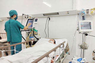 Kích hoạt 'báo động đỏ' cứu sản phụ huyết áp 260/120 mmHg