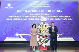 Thúc đẩy chuyển đổi số và chuyển đổi xanh vì sự phát triển bền vững của du lịch Việt Nam