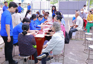 Yêu cầu tăng tốc chương trình khám sức khỏe toàn dân trên địa bàn TP Hồ Chí Minh 