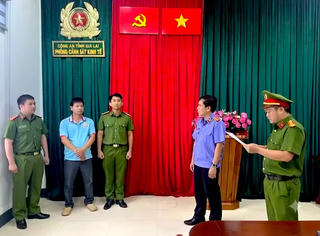 Điểm tin Pháp Luật ngày 08/07: Bắt đối tượng thu lợi bất chính 2,4 tỷ đồng từ bán cát trái phép tại Gia Lai