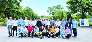 Niềm vui "thường trú"
