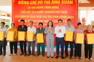 Phó Chủ tịch nước Võ Thị Ánh Xuân tri ân người có công tại Tây Ninh